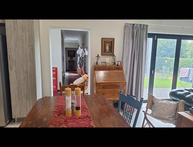 3 BEDROOM HOUSE FOR SALE IN MIDSTREAM ESTATE